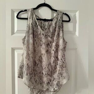 Banana Republic | Grey Snakes Print Sleeveless Blouse Top | Size M